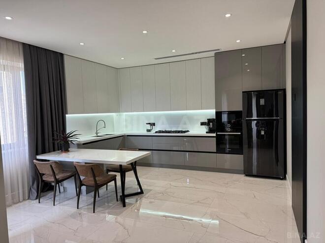 5-комн. новостройка - пос. Бакиханова - 265 м² (3)