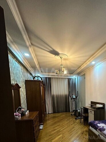 4 otaqlı yeni tikili - Şah İsmayıl Xətai m. - 156.9 m² (6)
