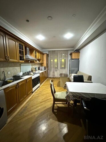 4 otaqlı yeni tikili - Şah İsmayıl Xətai m. - 156.9 m² (2)