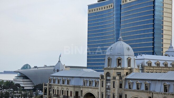3-комн. вторичка - м. 28 мая - 90 м² (1)