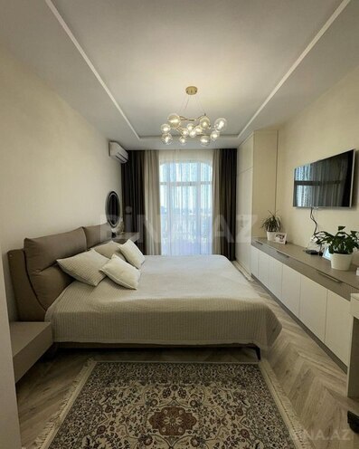 3-комн. новостройка - м. 8 ноября - 150 м² (3)