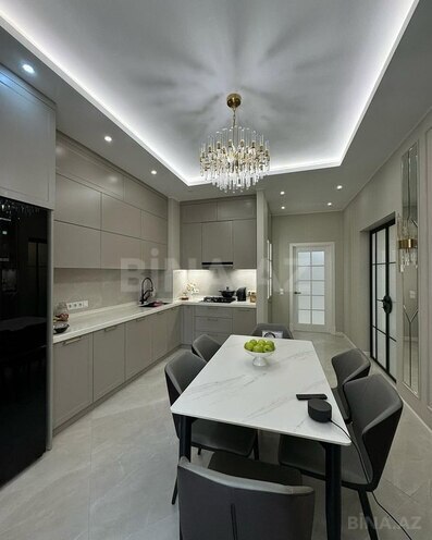 3-комн. новостройка - м. 8 ноября - 150 м² (6)