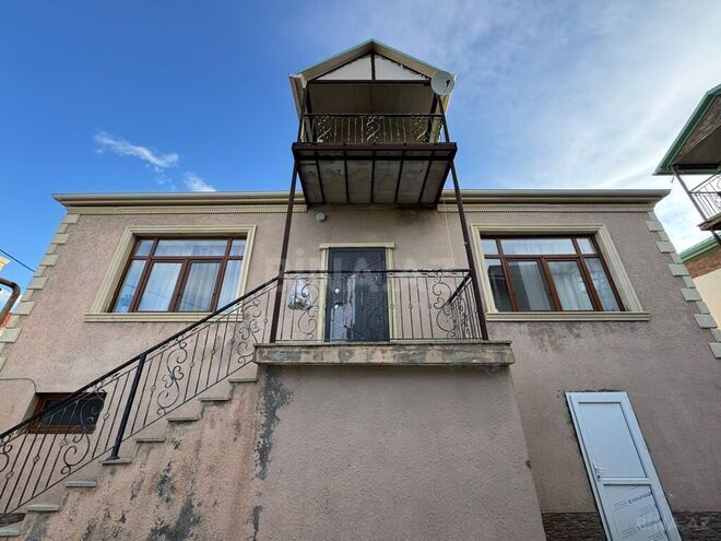 3-комн. дом/дача - пос. Бадамдар - 280 м² (6)