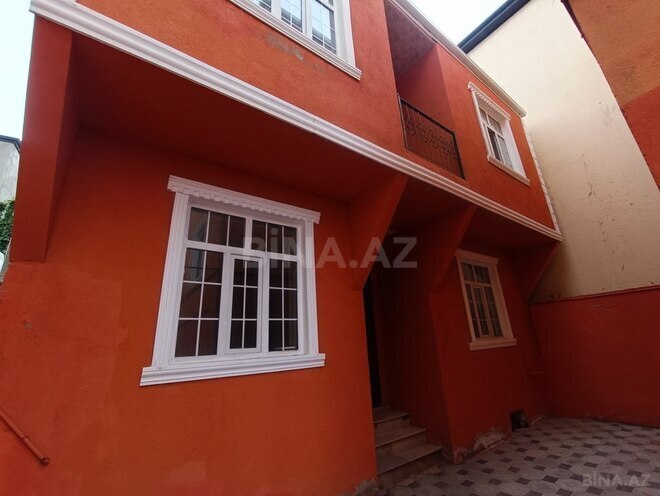 4 otaqlı həyət evi/bağ evi - Xırdalan - 120 m² (1)