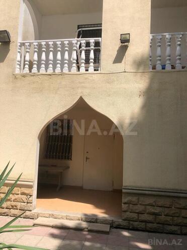 Satılır 12 otaqlı həyət evi/bağ evi 1 000 m², Elmlər Akademiyası m., photo 7 from 12