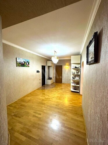 4-комн. новостройка - м. 8 ноября - 180 м² (8)