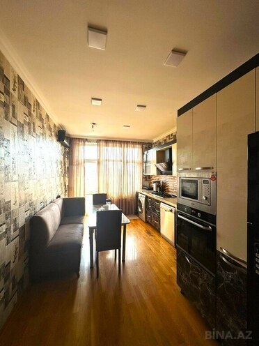 4-комн. новостройка - м. 8 ноября - 180 м² (7)