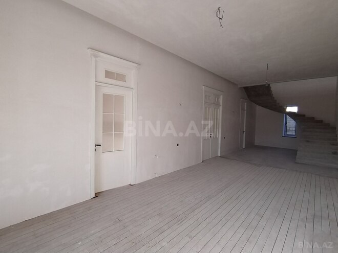 11-комн. дом/дача - пос. Дюбенди - 460 м² (25)