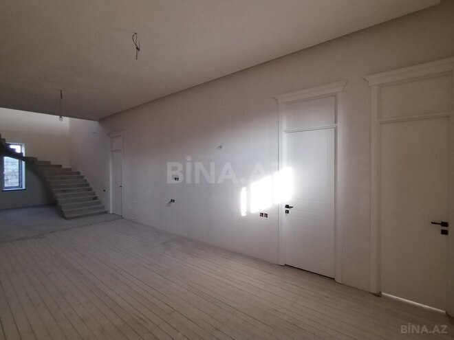 11-комн. дом/дача - пос. Дюбенди - 460 м² (24)