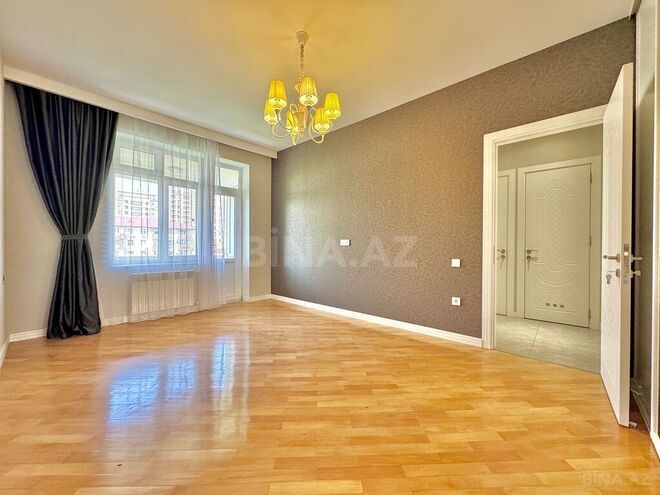 3-комн. вторичка - м. Кара Караев - 90 м² (1)