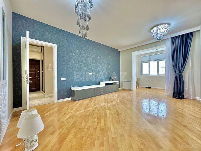 3-комн. вторичка - м. Кара Караев - 90 м² (4)