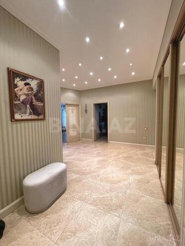 4 otaqlı yeni tikili - Nizami m. - 241 m² (18)