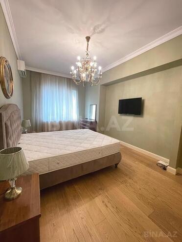 4 otaqlı yeni tikili - Nizami m. - 241 m² (11)