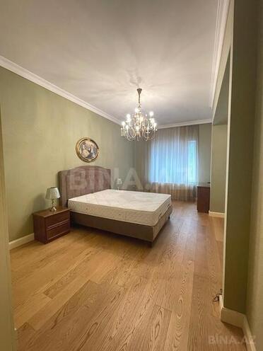 4 otaqlı yeni tikili - Nizami m. - 241 m² (10)