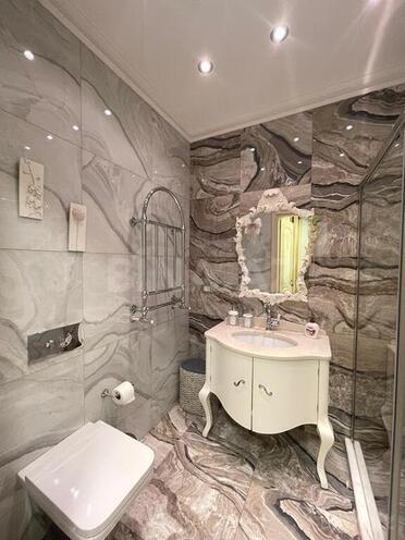 4 otaqlı yeni tikili - Nizami m. - 241 m² (24)
