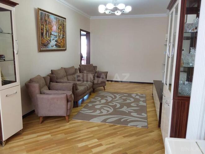 3-комн. вторичка - м. Иншаатчылар - 90 м² (10)