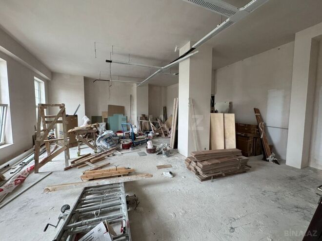 Obyekt - Ağ şəhər q. - 210 m² (4)