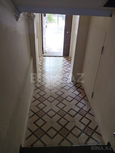 4 otaqlı köhnə tikili - 8-ci mikrorayon q. - 110 m² (25)