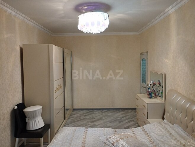 4 otaqlı köhnə tikili - 8-ci mikrorayon q. - 110 m² (11)