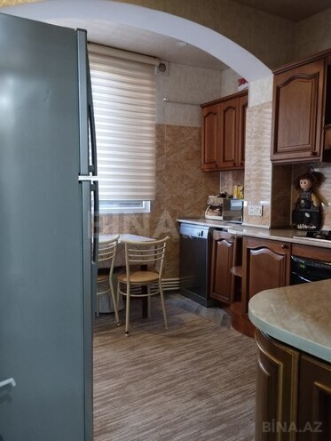 4 otaqlı köhnə tikili - 8-ci mikrorayon q. - 110 m² (17)