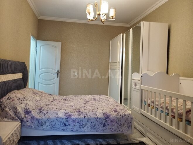 4 otaqlı köhnə tikili - 8-ci mikrorayon q. - 110 m² (8)