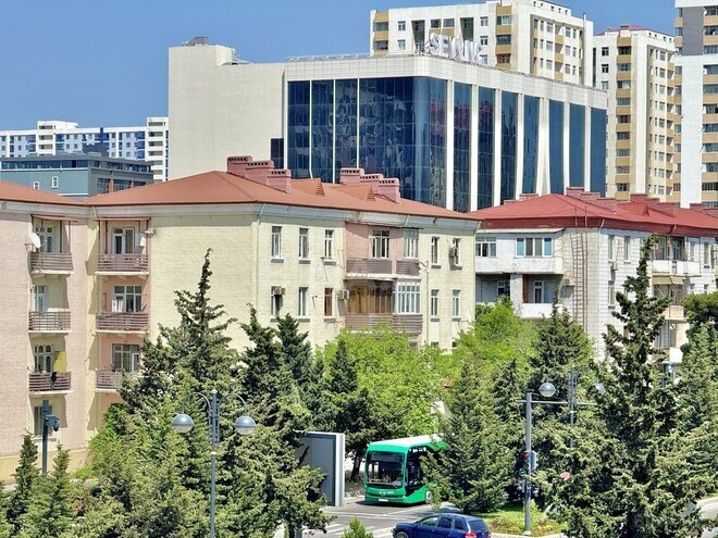 3-комн. вторичка - м. Кара Караев - 90 м² (1)