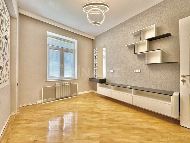 3-комн. вторичка - м. Кара Караев - 90 м² (3)