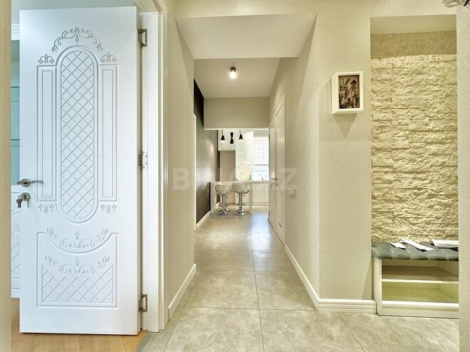 3-комн. вторичка - м. Кара Караев - 90 м² (2)
