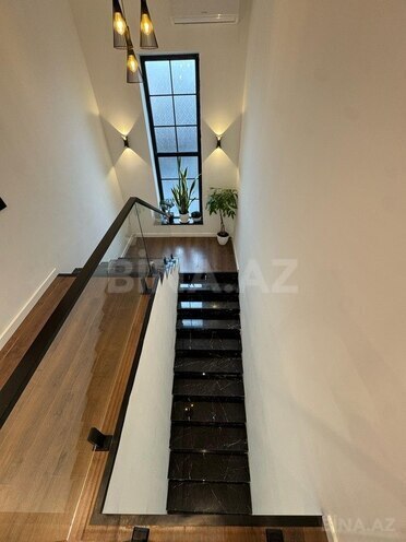 5 otaqlı həyət evi/bağ evi - Şüvəlan q. - 400 m² (19)