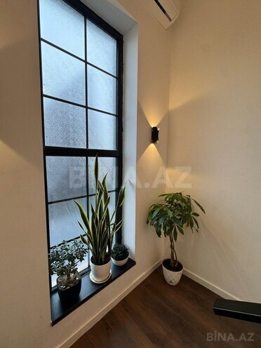5 otaqlı həyət evi/bağ evi - Şüvəlan q. - 400 m² (20)