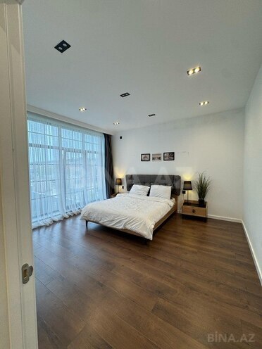 5 otaqlı həyət evi/bağ evi - Şüvəlan q. - 400 m² (15)