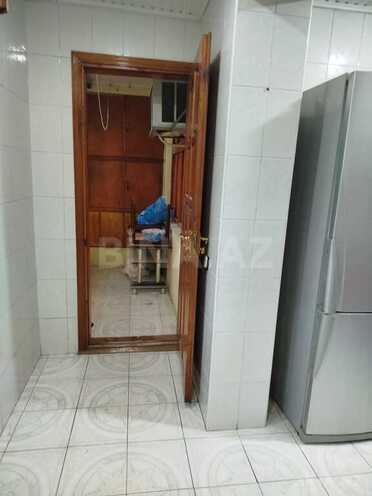 3 otaqlı köhnə tikili - 9-cu mikrorayon q. - 85 m² (16)