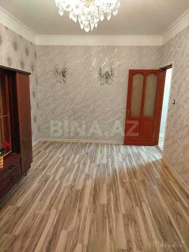 3 otaqlı köhnə tikili - 9-cu mikrorayon q. - 85 m² (2)