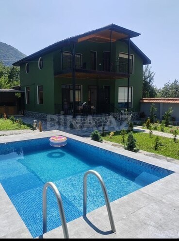 4 otaqlı həyət evi/bağ evi - Qax - 90 m² (1)