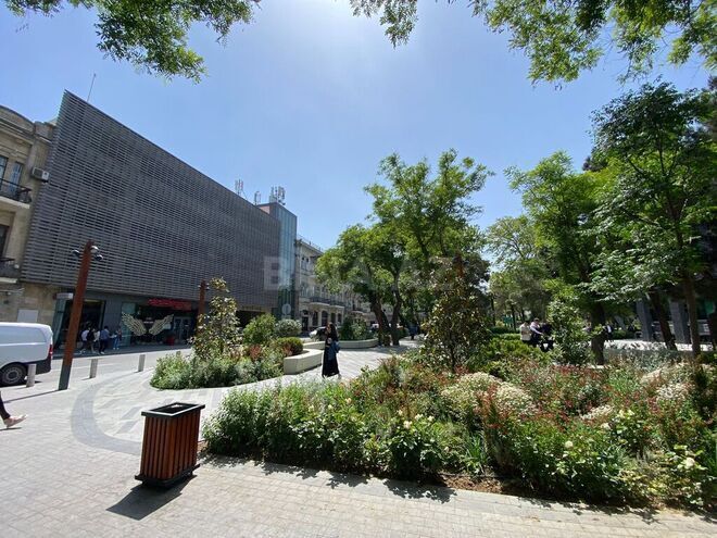 Satılır 2 otaqlı köhnə tikili 50 m², Sahil m., photo 9 from 20