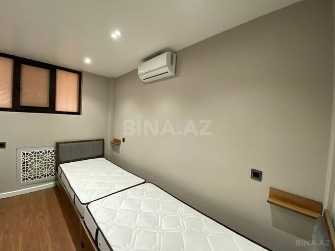 Satılır 2 otaqlı köhnə tikili 50 m², Sahil m., photo 16 from 20