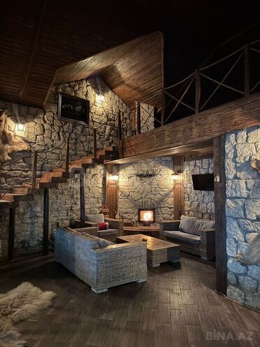 6 otaqlı həyət evi/bağ evi - Şüvəlan q. - 330 m² (22)