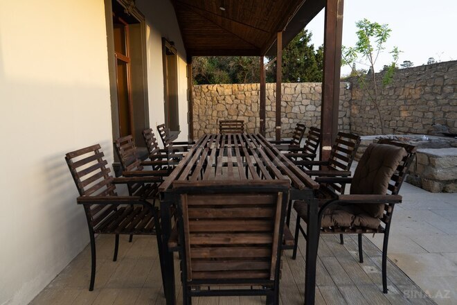 6 otaqlı həyət evi/bağ evi - Şüvəlan q. - 330 m² (7)