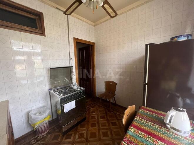 3 otaqlı köhnə tikili - Elmlər Akademiyası m. - 80 m² (11)