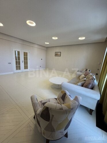 3 otaqlı yeni tikili - 8 Noyabr m. - 120 m² (3)