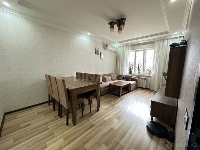 2-комн. вторичка - м. Иншаатчылар - 68 м² (1)