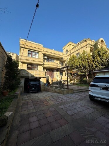 10-комн. дом/дача - м. 8 ноября - 372 м² (1)