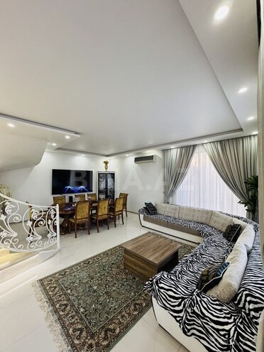 4 otaqlı həyət evi/bağ evi - Bilgəh q. - 560 m² (10)