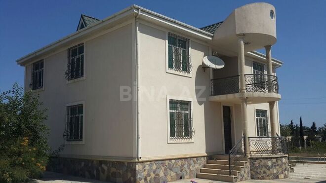 6-комн. дом/дача - пос. Бильгях - 350 м² (2)