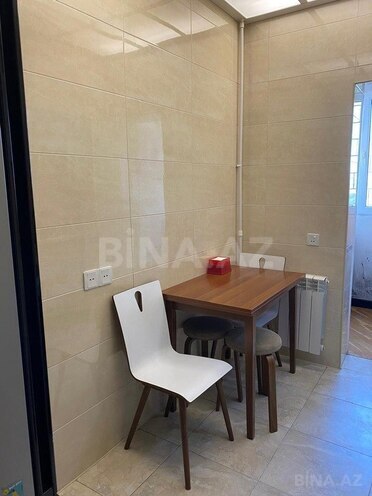 Продаётся 3-комн. вторичка 65 м², м. Азадлыг проспекти, photo 9 from 27