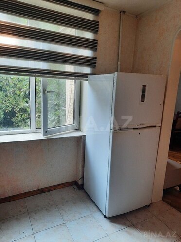 Satılır 2 otaqlı köhnə tikili 55 m², İnşaatçılar m., photo 18 from 21