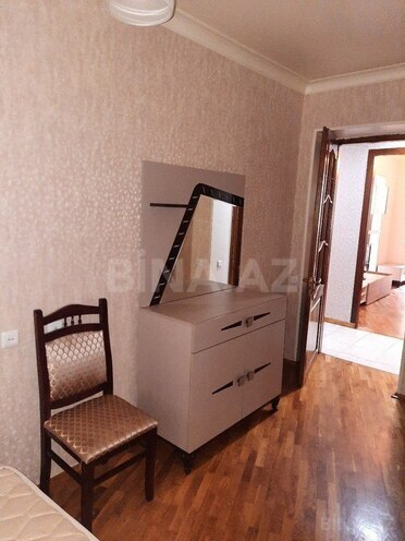 Satılır 2 otaqlı köhnə tikili 55 m², İnşaatçılar m., photo 13 from 21