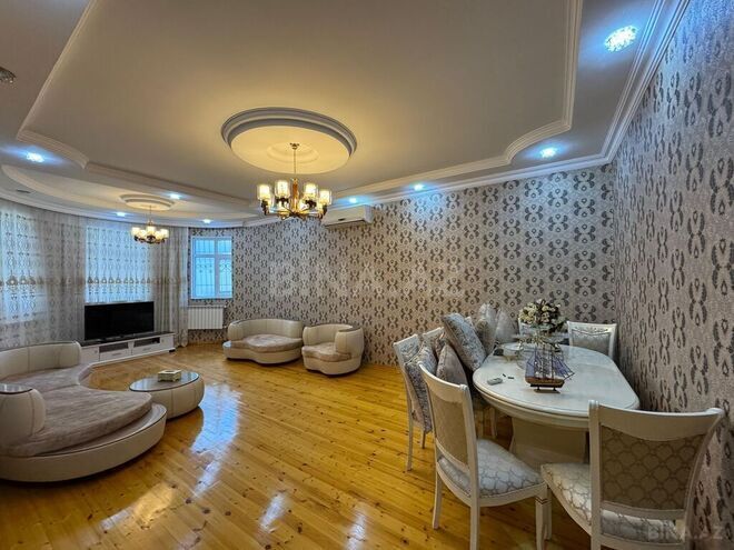 7 otaqlı həyət evi/bağ evi - Binə q. - 210 m² (9)
