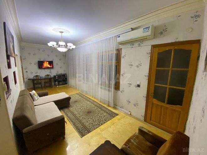 4 otaqlı həyət evi/bağ evi - Azadlıq Prospekti m. - 135 m² (2)