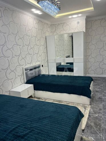 3-комн. новостройка - м. 28 мая - 108 м² (6)